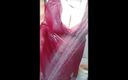 Telugu fuckers: Indische heiße stiefmutter mit dicken möpsen massieren