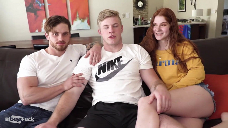 Bi Guys Fuck: Dustin Hazel scheurt de favoriete boksers van Troy Daniel open