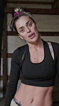 Andi Unleashed: Epizoda terapie s těžkým pytelem