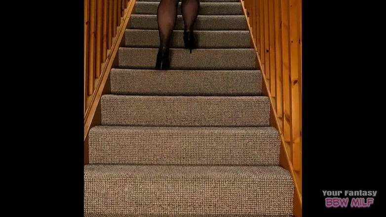 BBW_Wife: Punčochy, podpatky a lesklé PVC, takže můžete sledovat moje kozy...