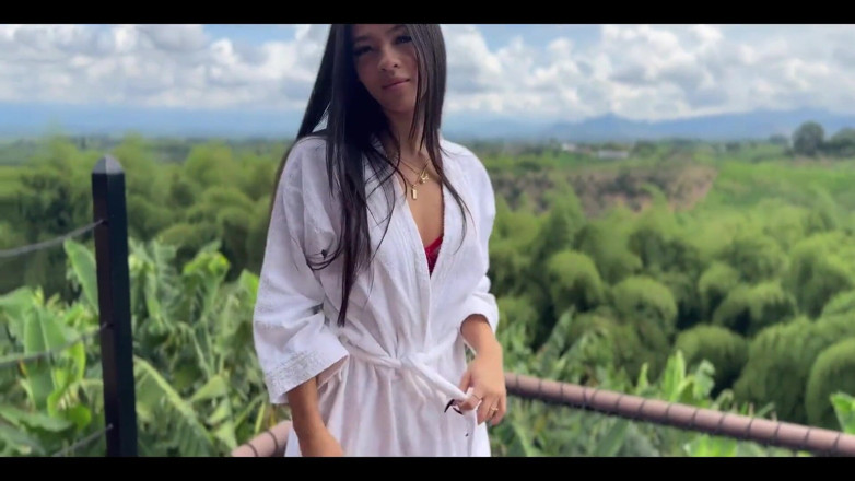 Anna Cherry: Нижнее белье, страстный секс и кримпай!