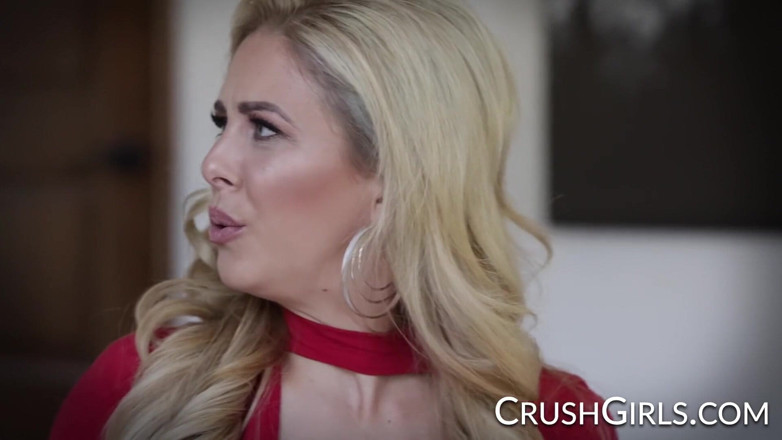 Crush Girls: Crush Girls - Cherie catches her stepdaughter Violet masturbating in bed