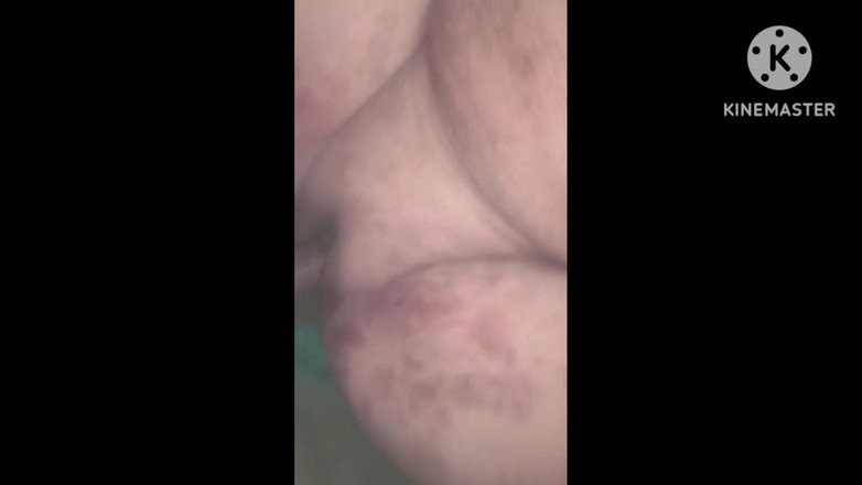 T. Sonai: Nevlastní tetička Desi šuká