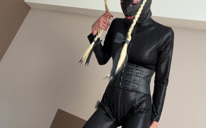 Mistress Mary: Я надеюсь, что ты жаждучая сучка