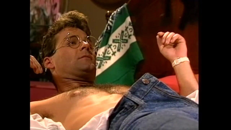 Vintage Usa: Sexy brunetka macecha svádí hubeného šprta velkým ptákem