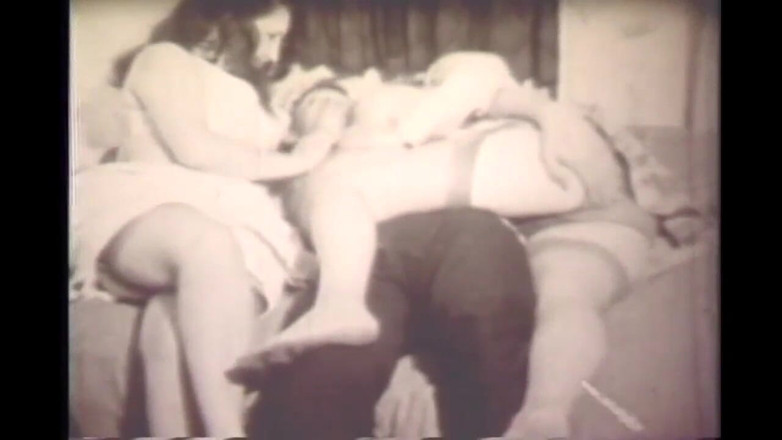 Vintage megastore: Hairy Chicks Fucked and Cummed in Vintage Swinger Group Sex (full...