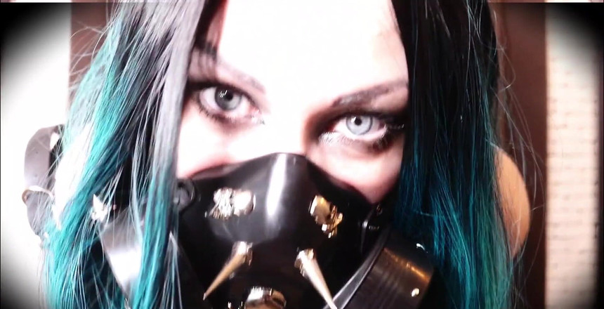 Goddess Misha Goldy: Sekarang Ada Satu Epidemik (Covid-19) Di Seluruh Dunia, Sangat Penting Untuk...