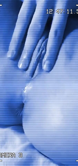 Bricicristal: I touch myself until I come well rich