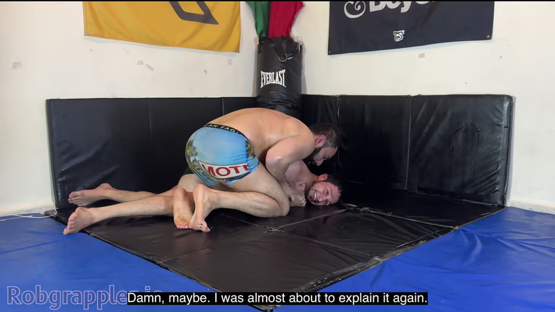 Robgrappler: Конкурентоспособный бой назад и вперед