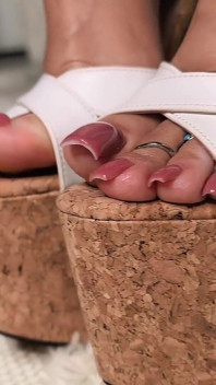 Mules Feet Teasing