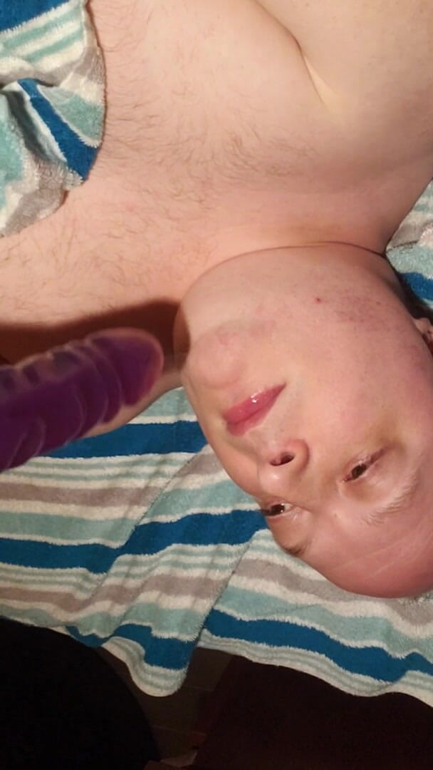 Charlieboy69: Hluboké hrdlo dildo