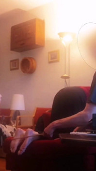 Amatérský kluk dostane výstřik na chodidla a zadek