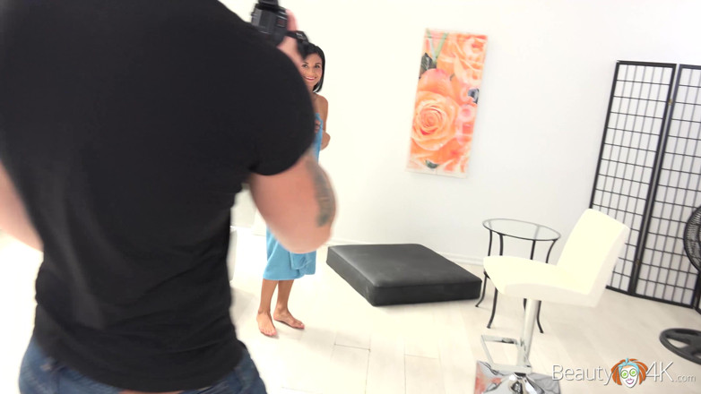 Teen Mega World: Petite Girl Hardcore