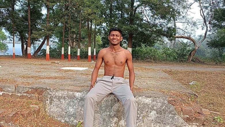 LinearOrnament35: Jak se třást při sezení