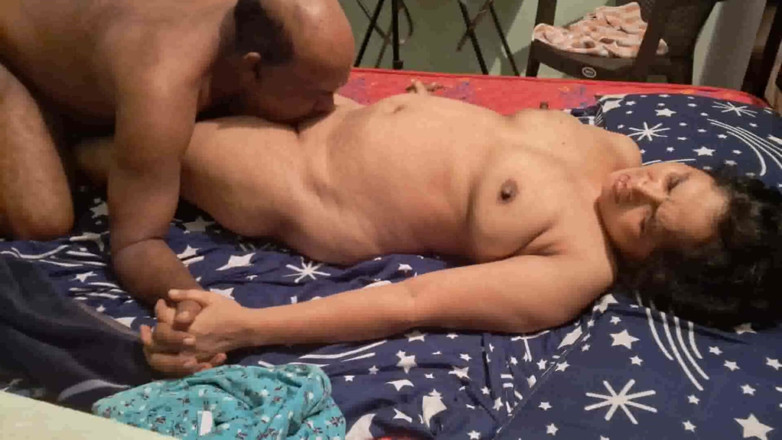 Sexy sindu: Wieś piękna żona seks z mężem