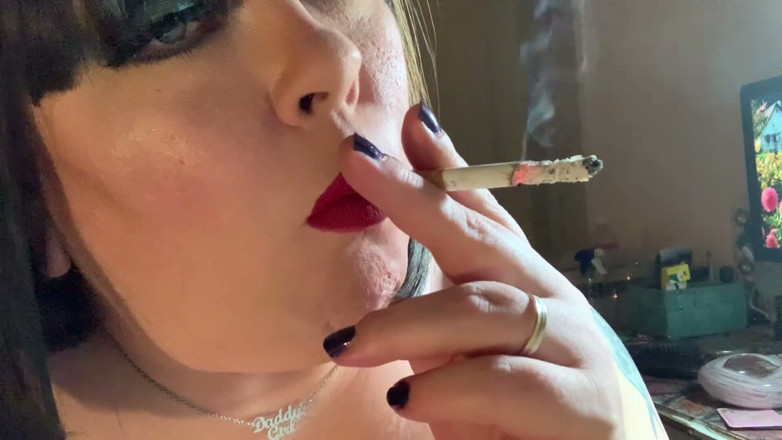 Tina Snua: BBW Tina Snua Chain Smoking Cigarettes with Nose Exhales