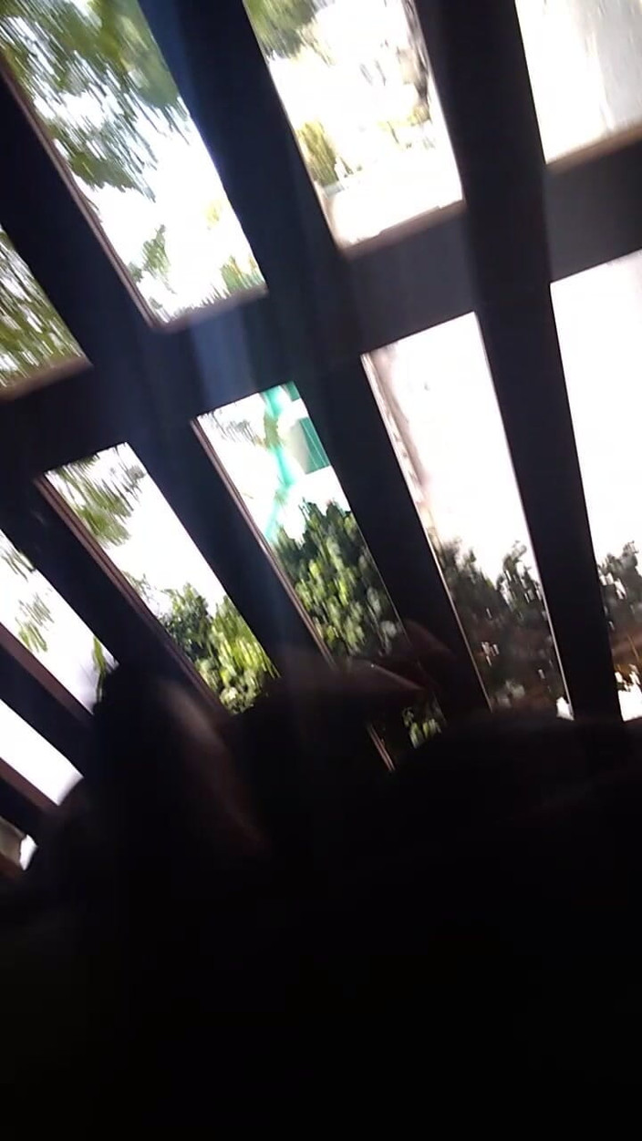 AlexAlejandro13: 在公共场合拉动
