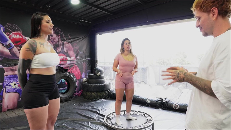 La Rola: Saya Tidak Ingin Melakukannya Tetapi Kami Bertiga Dengan Pelatih Gym...
