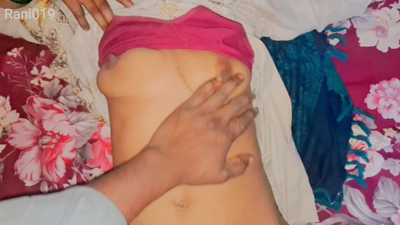 Rakesh: Rani, femme desi indienne