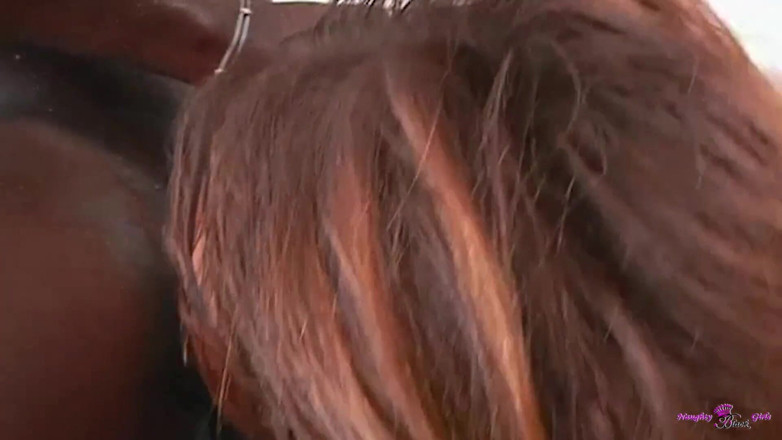 Naughty Black Girls: Desideroso bbc fornisce leccata di culo se lei è disposta ad...