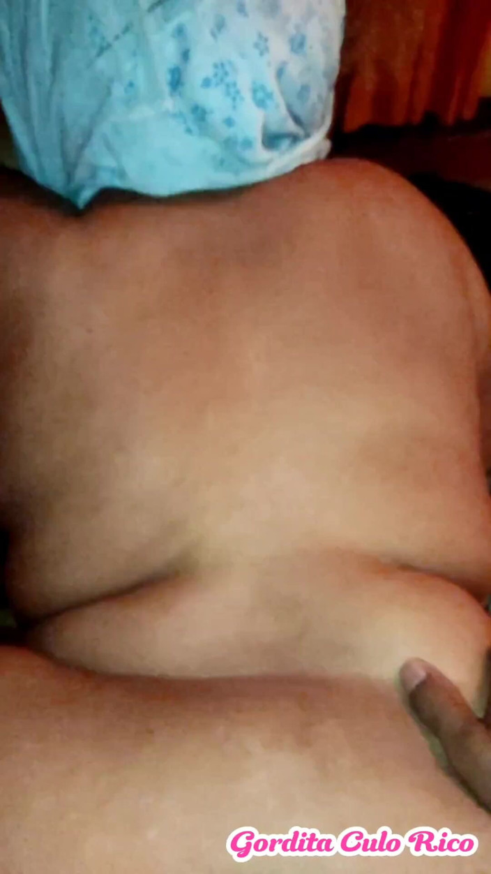 Gordita Culo Rico: Konečně jsem byla sama se svou kamarádkou s velkým zadkem.