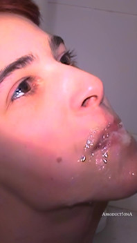 Self Piss Washing Teeth with Cum and Piss