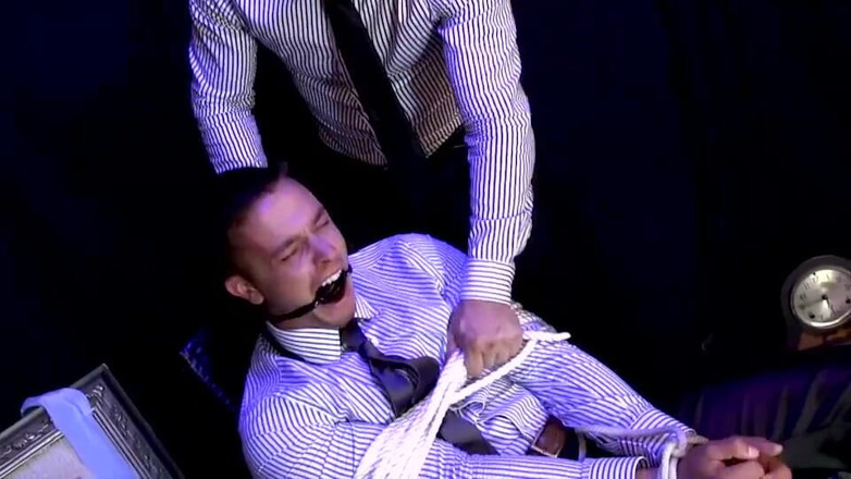 Gentlemen's Closet: 제어 데릭 콜린스 01