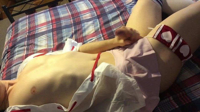 Jaybaesun: Femboy pielęgniarka spuści na Halloween