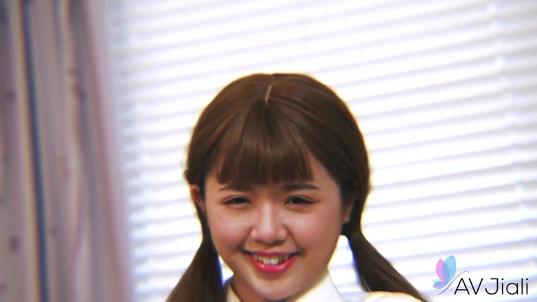 AV Jiali: Wen Ruixin Wants Some Tips From Her Stepbrother