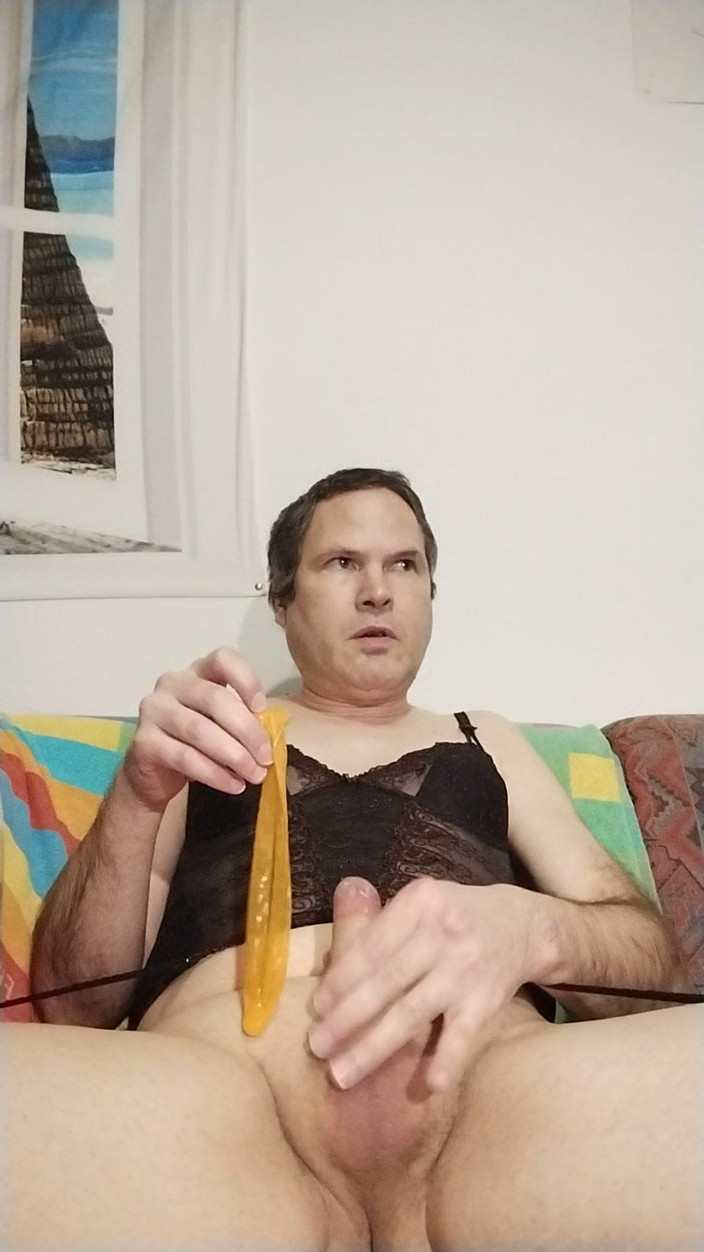 Showmaster: 2-й раз сперма в презерватив