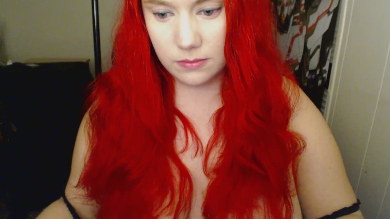 Scarlet Vixen: La rossa viene arrapata!