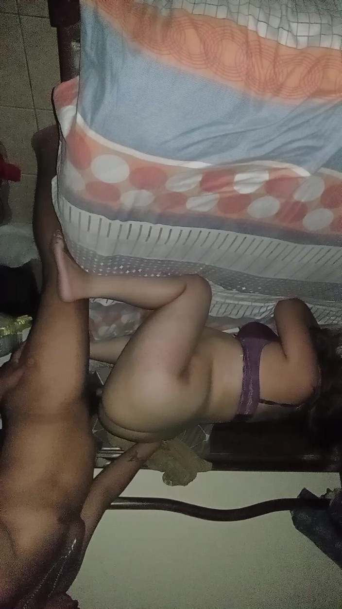 E-Alfa: Meine chefin gab mir kein weihnachtsgeld, aber sie gab mir...