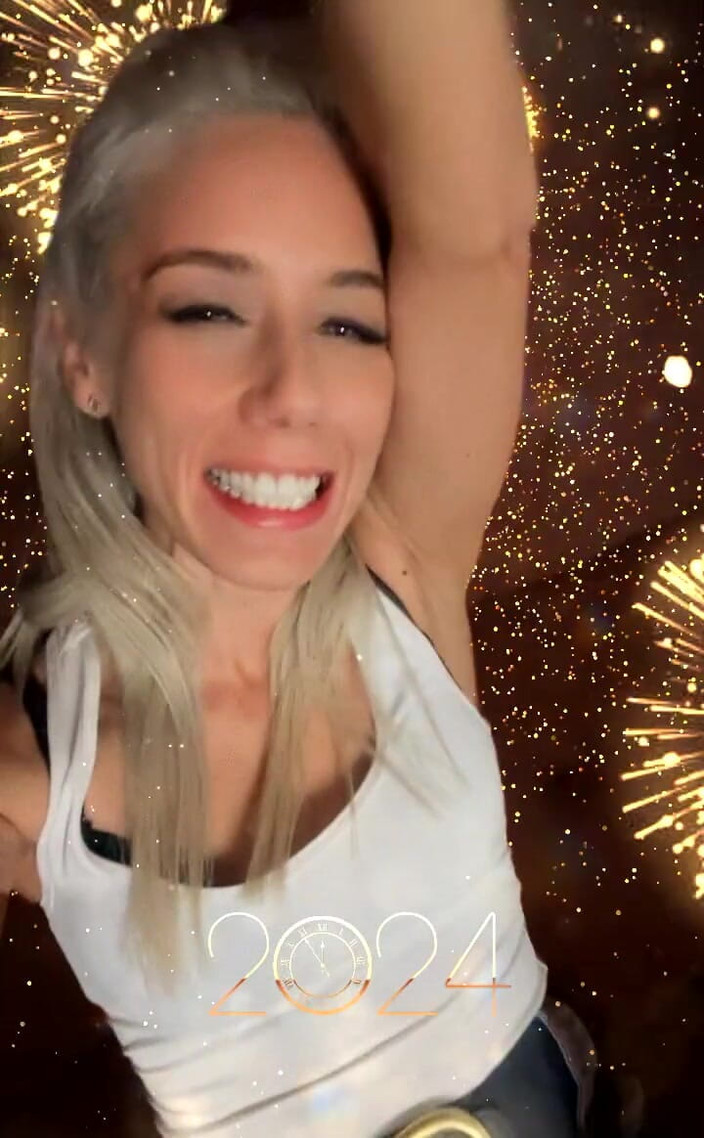 Nesty: Happy New Year, Guys! Hope You Had a Great Evening....