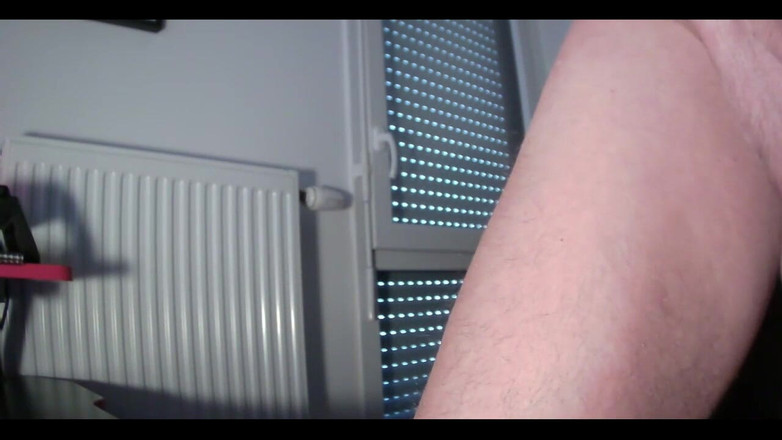 XfroskaX: Solo masturbatie met mijn grote lul