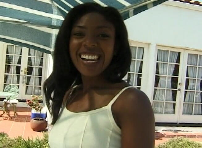 Black Jass: Sexy negra gata adora saltar em grandes paus brancos