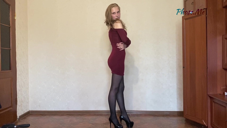 Pantyhose me porn videos: Stacy modeling kleider in schwarzer strumpfhose