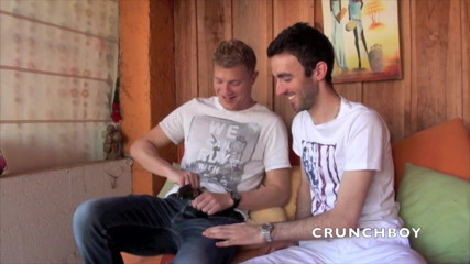 French Twinks Amator videos: Kyle трахнул большой член Kameron Frost