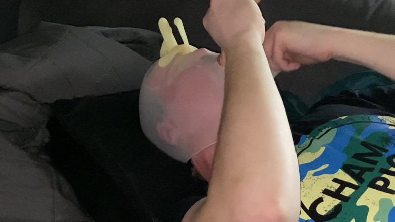 ButHoleDildoLover: My second breathplay - Dildo sucking 26x7cm dildo.