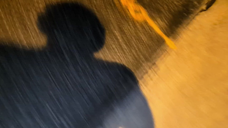 Rendezvousing Assets: Gruesa Grandota Esposa En Público En Una Mañana Fría Badblondiemonroe