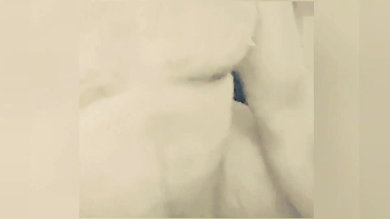 David Harden: Masturbação solo em Montreal