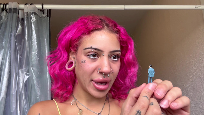 Nali Marie:  How naughty! 