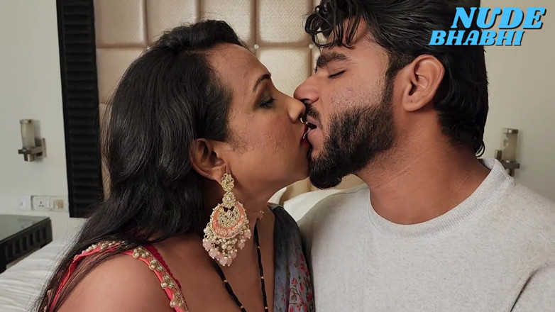 suryabhai: Desi Hot Bhabhisex with Desi Boy at Her Bedroom (hindi Audio)