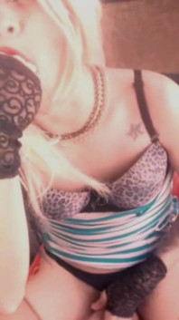 Leo Bulgari in Transvestite Giving a Sexy Webcam Show!!!!