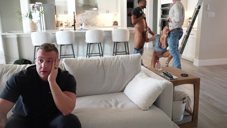 Darrenblazeent: Victoria ruft ein paar große Werkzeuge für einen handlichen gangbang...