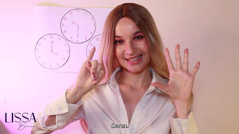 Lissa Brown: Cikgu Sepanyol dengan kiraan detik Tahun Baru