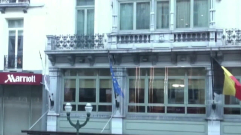 FRENCH PORNSTARS FUCKERS: Porno yıldızı Julien Welman tarafından sikiliyor