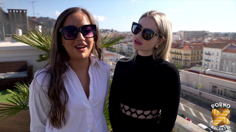 Porno Baguette: Lara, yaramaz kız, yarak ve amcık emmeyi seviyor