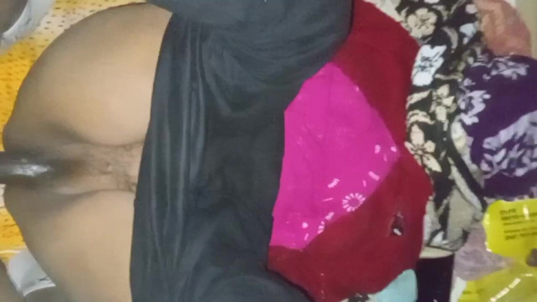 Bengaliauntykichut: Indian Desi Boy Fucked Both My Ass and Pussy Today...