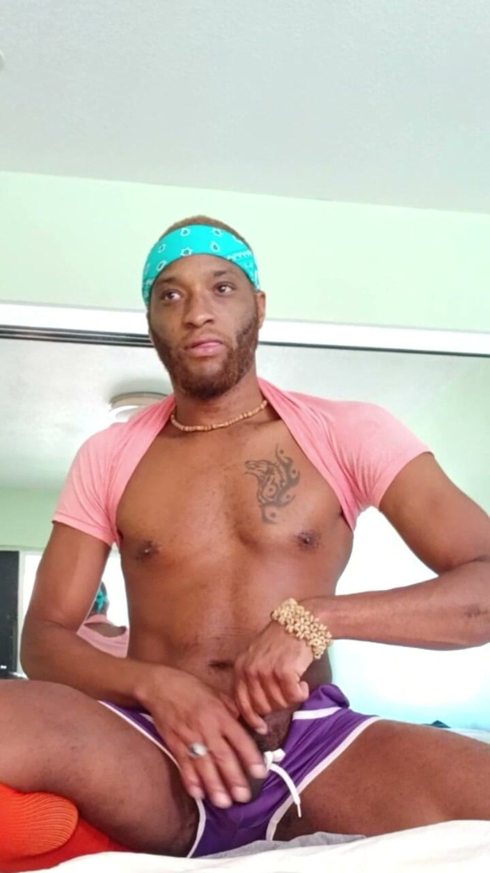 Kennie Jai: Huge Load!