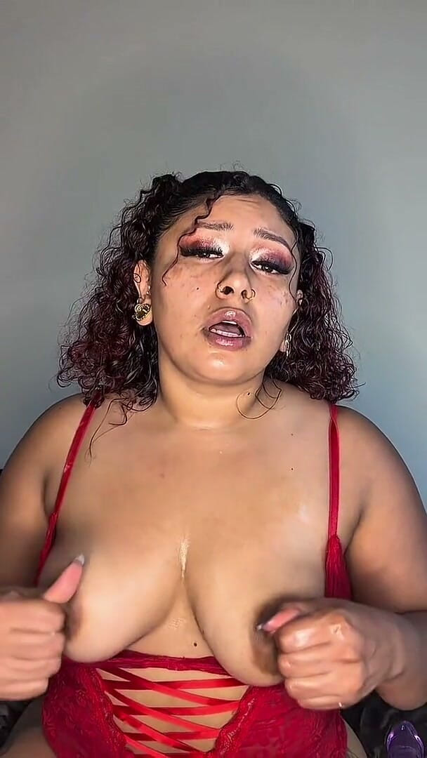 Carmelitaxbebe: Solo Anal Latina Jugando Con Consolador